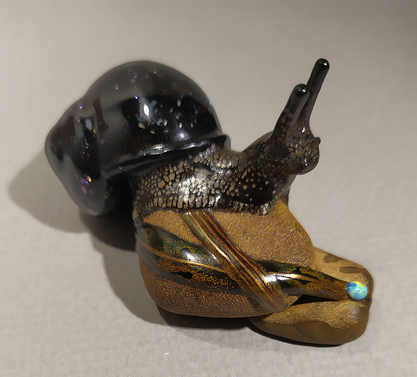 LACQUERED OKIMONO